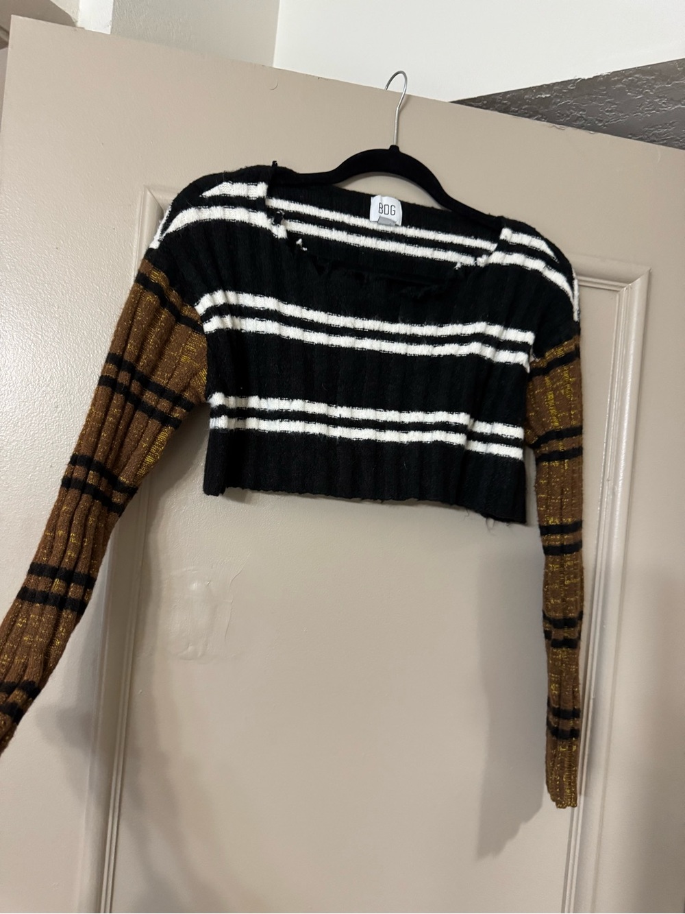 BDG Cropped Striped Crew Sweater in Black, White & Brown